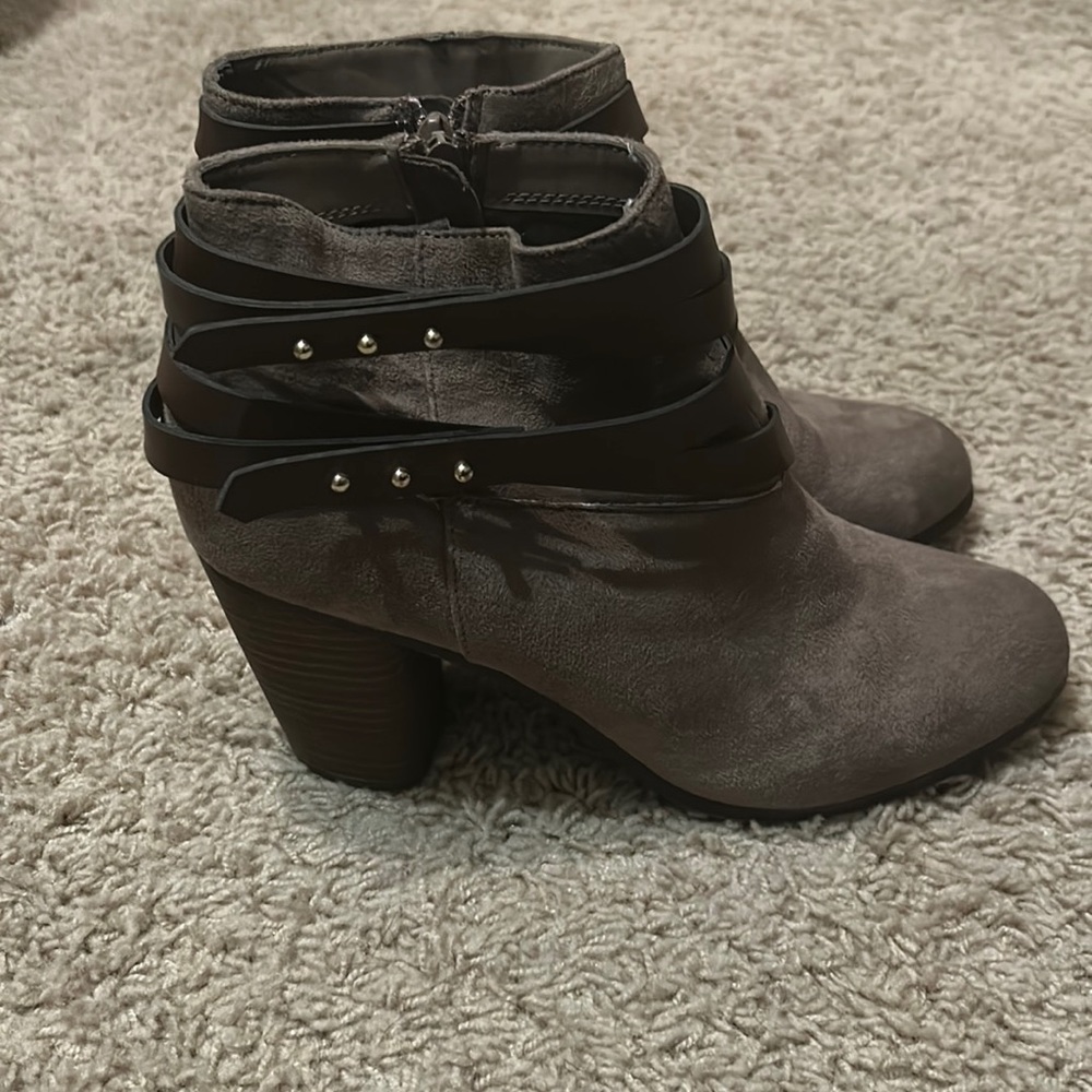 Women’s ankle boots